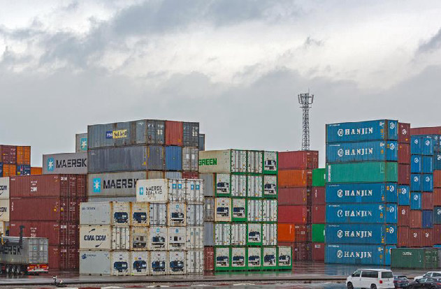 Cierre de SeaRates por DP World reconfigura oferta tecnológica en logística marítima