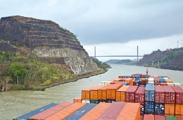 Restricciones en el Canal de Panamá amenazan cadenas de suministro globales